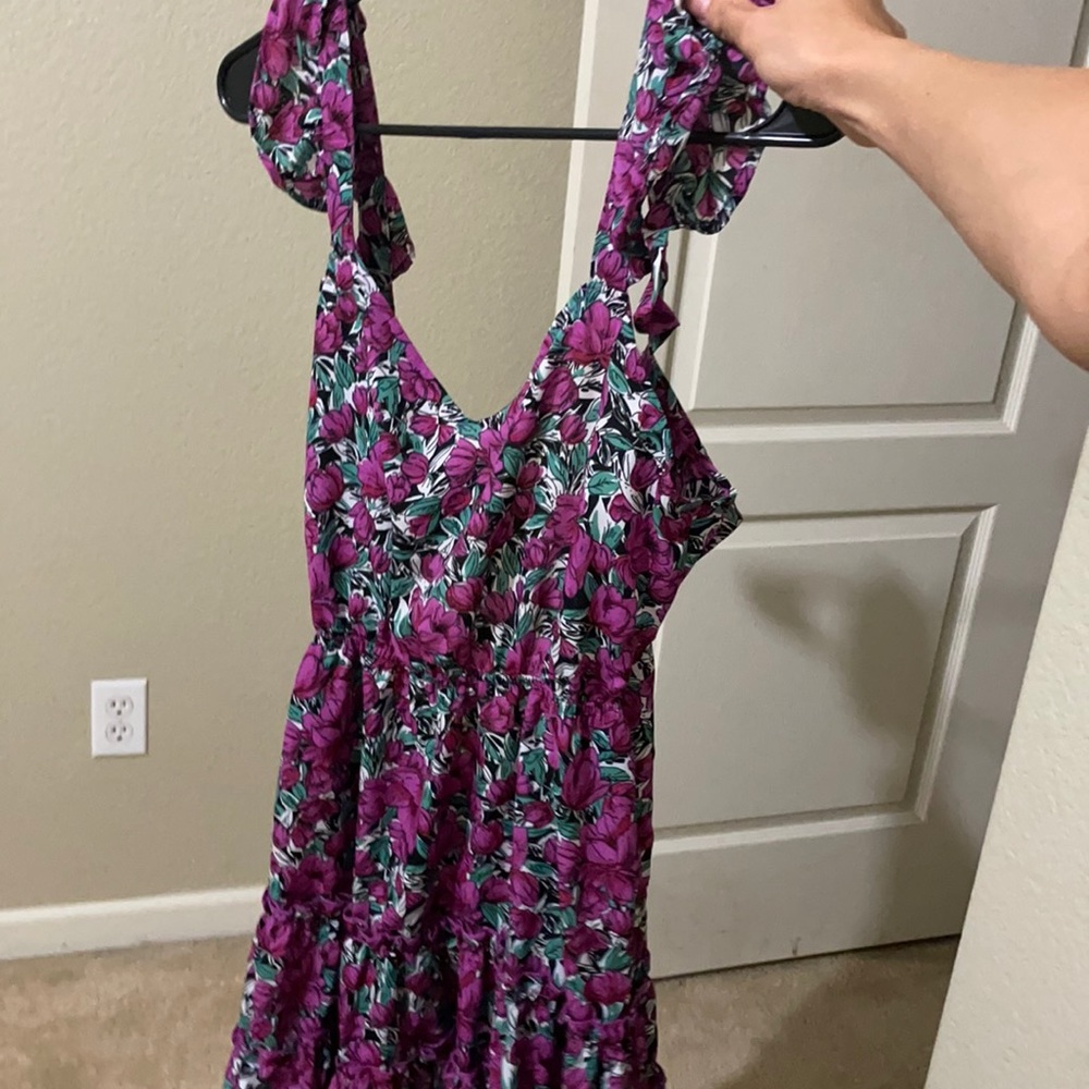 Women’s Small Floral Dress